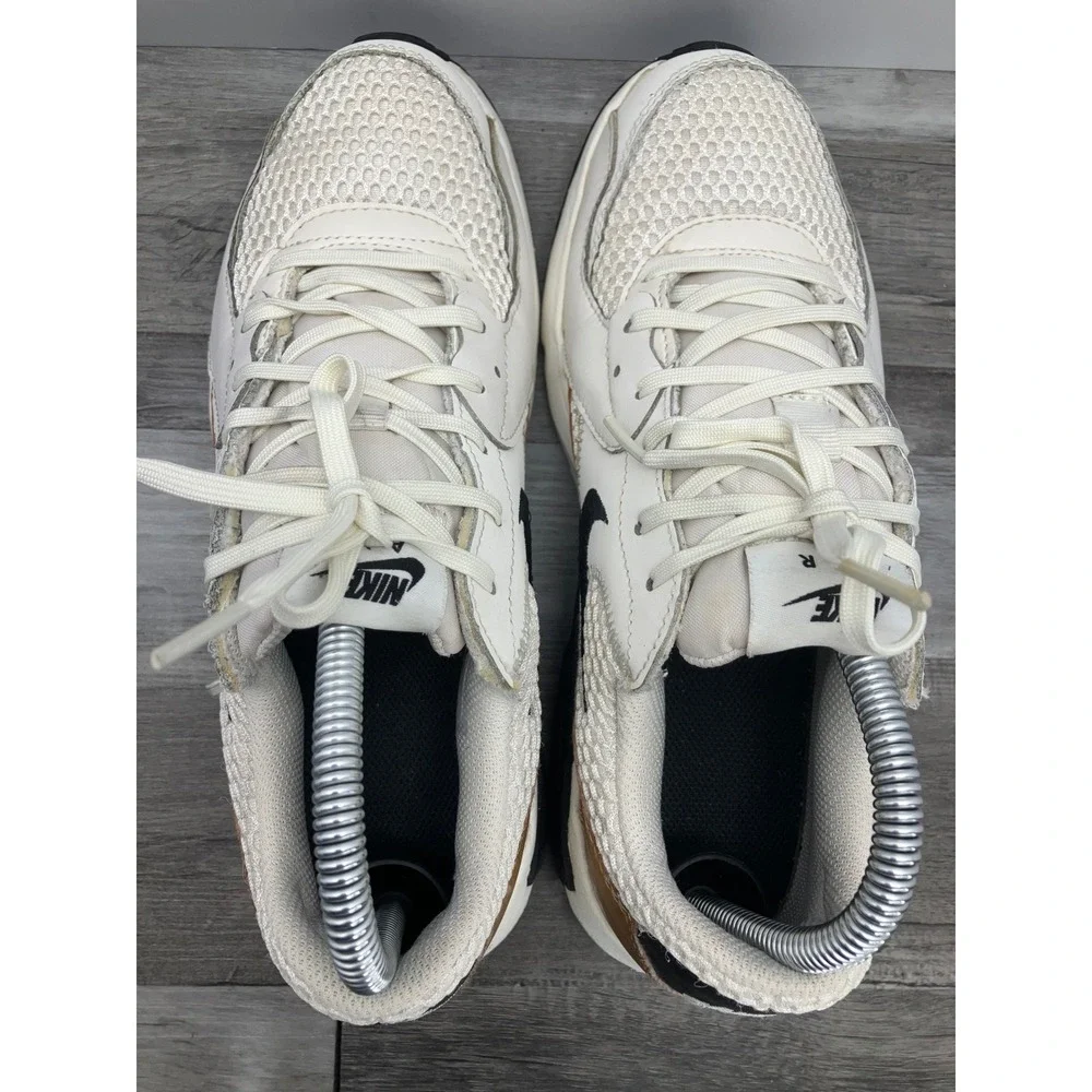 Nike Air Max Excee Womens 8.5 Sail Black Metallic Gold Sneakers DZ2619-001 - Picture 6 of 7